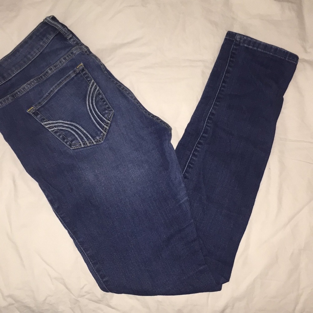 Hollister super skinny low rise jeans👖!